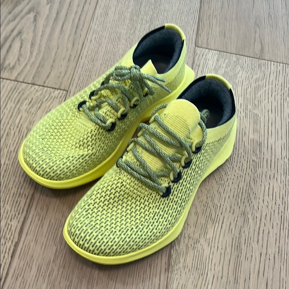 Allbirds Yellow Sneakers Lightweight Knit Design